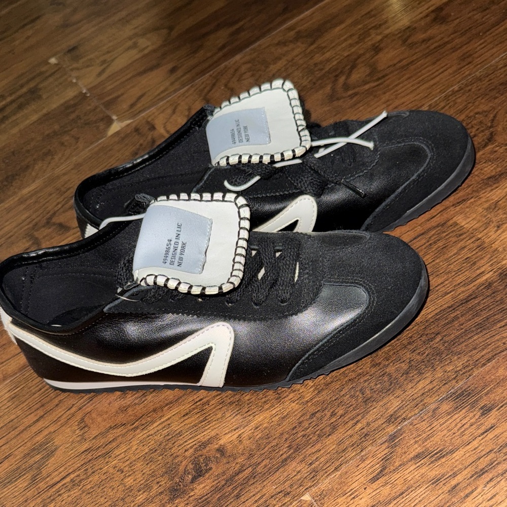 Steve Madden Fashion Sneakers